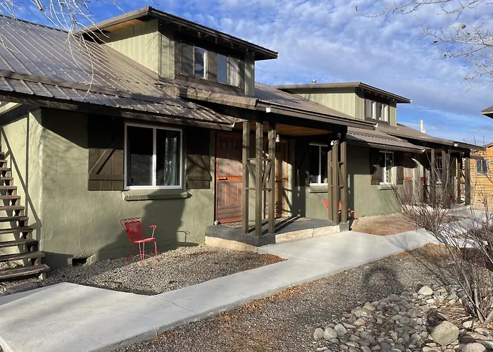 The Spruce Lodge