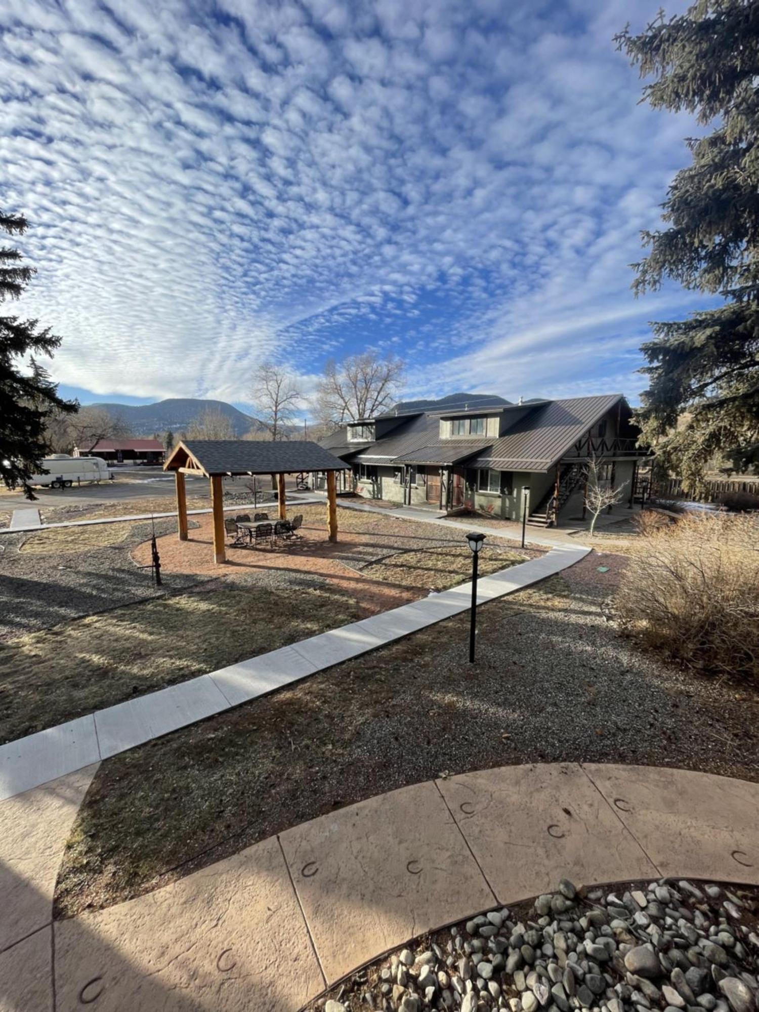 The Spruce Lodge
