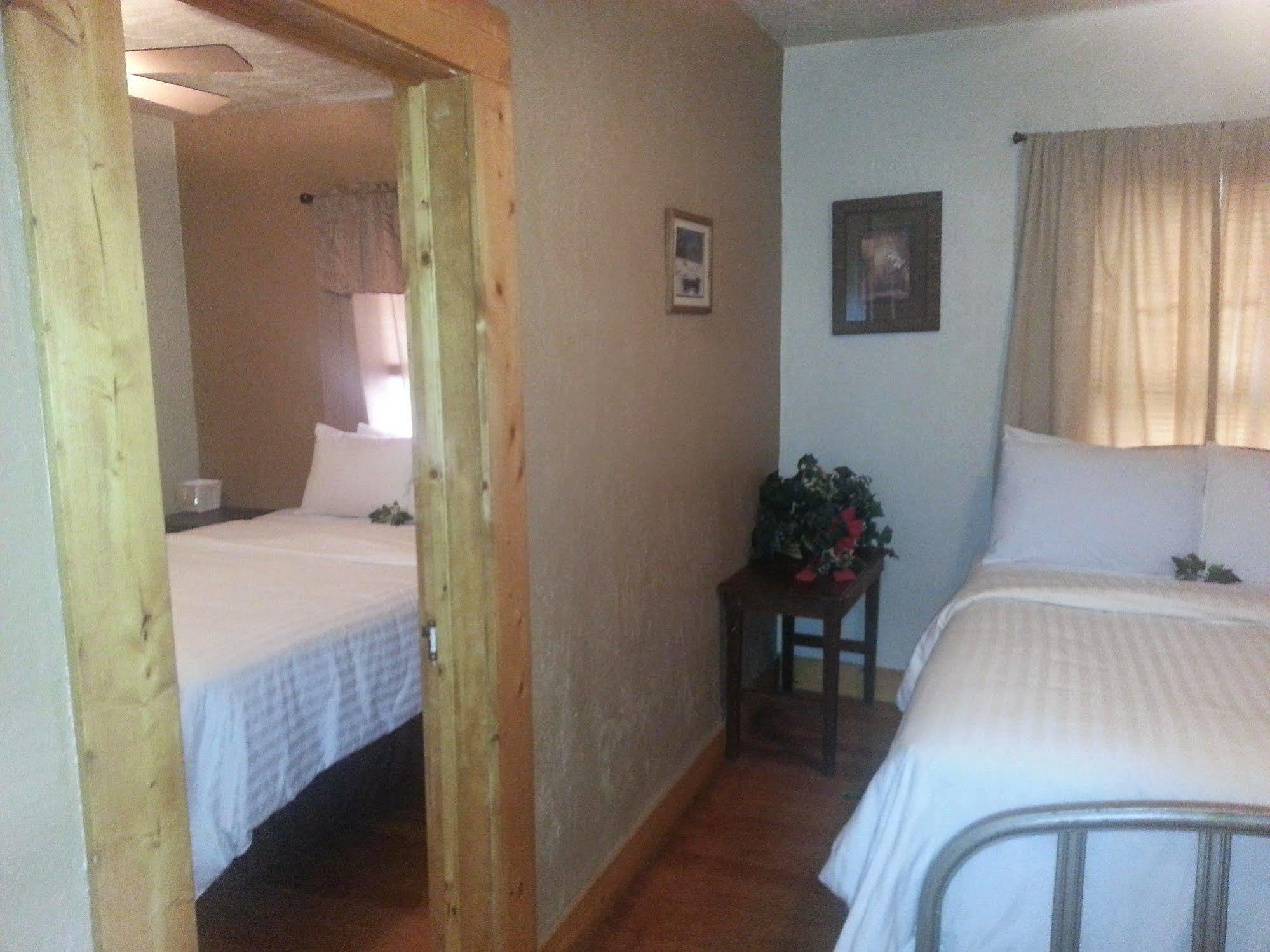 Alojamento de Turismo Selvagem The Spruce South Fork
